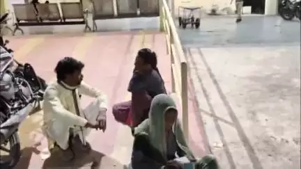 खालवा: मोकल गांव में अज्ञात वाहन की टक्कर से कपड़ा व्यापारी की दुखद मृत्यु