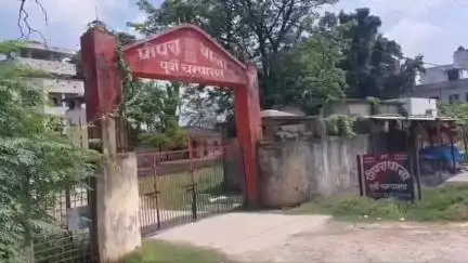 चकिया पिपरा: पिपरा थाना क्षेत्र के चाप चौक के समीप अज्ञात तेज रफ्तार वाहन की ठोकर से बाइक सवार युवक की मौके पर ही मौत