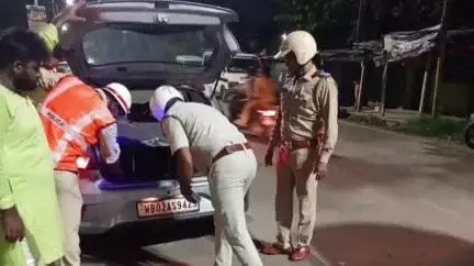 বারুইপুর: বারুইপুর কাছারি বাজার ট্রাফিক গার্ডের পক্ষ থেকে বারুইপুর বাইপাসে শুরু হলো নাকা চেকিং