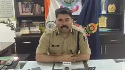 बागबाहरा: बागबाहरा थाना में चली गोली, पुलिस ने कांग्रेस नेता को हिरासत में लेकर की पूछताछ
