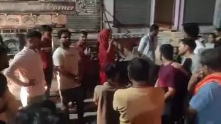 गोरमी: जैन मंदिर रोड पर मोटरसाइकिल सवार बदमाशों ने महिला के गले से सोने की जंजीर तोड़ी