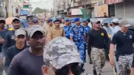 धुळे: पोलीस अधीक्षक श्रीकांत धिवरे यांच्या 'झिरो टॉलरन्स' धोरणामुळे धुळ्यात बकरी ईद शांततेत!