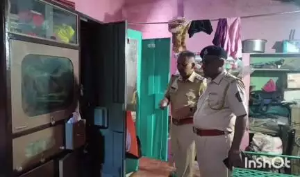 कुडाळ: पिंगुळी काळेपपाणी येथे बंद घरात चोरी : रोख रकमेसह सोन्या-चांदीचे दागिने चोरीस : कुडाळ पोलीस ठाण्यात गुन्हा दाखल