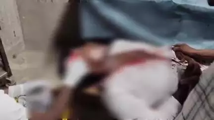 ভগবানগোলা ১: নেশাগ্রস্ত অবস্থায় বাইক চালিয়ে দুর্ঘটনার কবলে যুবক, ভগবানগোলায় চাঞ্চল্য