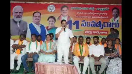 భీమవరం: బీజేపీ పశ్చిమగోదావరి జిల్లా ఆధ్వర్యంలో భీమవరంలో జిల్లా కార్యశాల, పాల్గొన్న కేంద్రమంత్రి శ్రీనివాస్ వర్మ