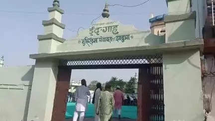 झाबुआ: झाबुआ समेत देशभर में ईद उल अजहा हर्षोल्लास से मनाई गई, नमाज अदा कर अमन की दुआ की गई