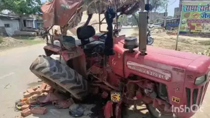 इस्लामनगर अलीगंज: सेवे गांव में ट्रैक्टर और इनोवा कार की भीषण टक्कर में एक युवती की मौत, चार घायल, खुशियों का त्यौहार मातम में बदला