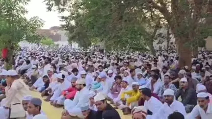 आज़मगढ़: जिले में भाईचारे और अमन का पैगाम लेकर आई बकरीद, 681 स्थानों पर नमाज अदा, प्रशासन रहा सतर्क