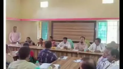 ମାଥିଲି: ମାନ୍ୟବର ଚିତ୍ରକୋଣ୍ଡା ବିଧାୟକଙ୍କ ମାଥିଲି ବ୍ଲକର ବିଭିନ୍ନ ପଞ୍ଚାୟତକୁ ଗ୍ରସ୍ତ, ଉନ୍ନୟନ ମୂଳକ କାର୍ଯ୍ୟର ତଦାରଖ