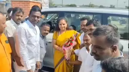 బోధన్: ఎడపల్లి నవీపేట మండలంలో పర్యటించి పలువురిని పరామర్శించిన ఎమ్మెల్సీ కవిత