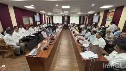 शाहपुर: उप मुख्य सचेतक केवल सिंह पठानिया ने कुल्लू में लोक लेखा समिति की बैठक में लिया हिस्सा