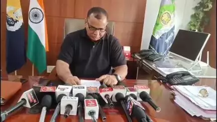 हमीरपुर: उखली बाजार में दुकान का ताला तोड़कर चोर ने नकदी और बादाम किए चोरी, सीसीटीवी फुटेज के आधार पर आरोपी गिरफ्तार