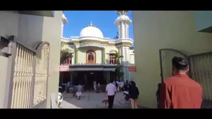 വെെത്തിരി: ജില്ലയിലെ മുസ്ലിം മത വിശ്വാസികൾ ബലിപെരുന്നാൾ ആഘോഷിച്ചു