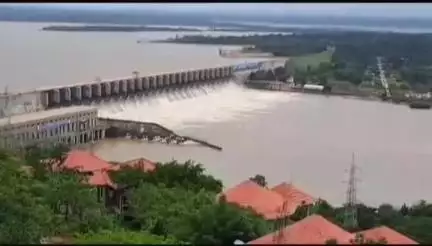 ಬಾಗಲಕೋಟೆ: ಆಲಮಟ್ಟಿಯಲ್ಲಿ ಪ್ರವಾಹ ಮುನ್ಸೂಚನೆ, ಕೆಳಭಾಗದ ಹಳ್ಳಿಗಳ ಜನರು ಎಚ್ಚರದಿಂದಿರುವಂತೆ ಕೃಷ್ಣ ಭಾಗ್ಯ ಜಲ ನಿಗಮ ಸೂಚನೆ