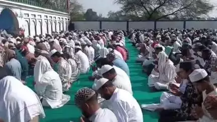 गढ़ाकोटा: ईद उल-अजहा का त्यौहार बड़े ही सुकून और एहतियात के साथ मनाया गया