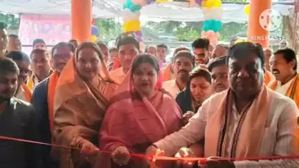 नवागढ़: खोखरा में नवीन पंचायत भवन का लोकार्पण एवं अटल सुविधा केंद्र का भूमिपूजन कार्यक्रम आयोजित