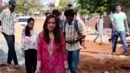 దేశంలోనే రోల్ మోడల్ గా విఆర్సి హై స్కూల్
మంత్రి నారాయణ కుమార్తె షరణి