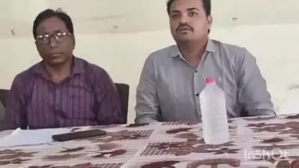 ઉમરગામ: સંજાણમાં GPCBના અધિકારીઓ દ્વારા પ્લાસ્ટિકની બોટલનો ઉપયોગ