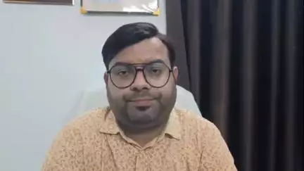गुनौर: ब्लॉक मेडिकल ऑफिसर डॉक्टर आशीष तिवारी ने दी जानकारी, गलत पद्धति से उपचार कर रहे झोला छाप डॉक्टरों पर होगी कार्यवाही