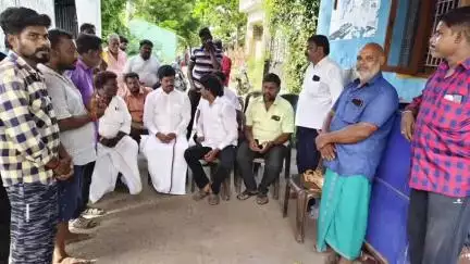 விழுப்புரம்: சித்தேரிக்கரை பகுதியில் திமுக நிர்வாகி மறைவிற்கு நேரில் சென்று அஞ்சலி செலுத்திய சட்டமன்ற உறுப்பினர்