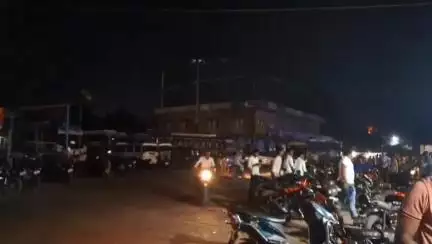 কেশপুর: অন্ধকারে ডুবে রইল কেশপুর সেন্ট্রাল বাস স্ট্যান্ড, দ্রুত উদ্ধারের দাবি স্থানীয়দের #jansamasya