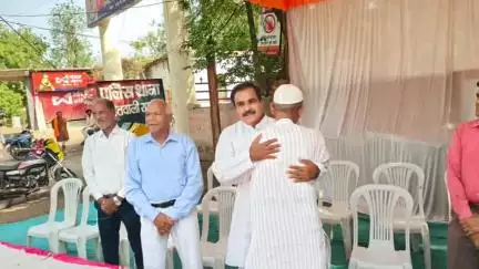 खुजनेर: राजगढ़ में मुस्लिम समाज ने धूमधाम से मनाया ईद का पर्व