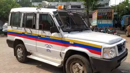 पुसद: उमरखेड रोडवरील जळताडी जवळ भरधाव वाहनाच्या धडकेत एक जण जखमी ; शहर पोलीसात गुन्हा दाखल