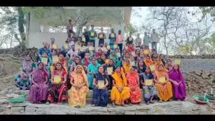 अकलतरा: अकलतरा ब्लॉक क्षेत्र में आयोजित 'रोजगार दिवस', मनरेगा के दिशा-निर्देशों की दी गई जानकारी