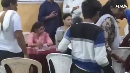 वर्धा: सालोड येथे घोराडच्या पंढरी वारीला काँग्रेसच्या आरोग्य कक्षाची साथ:डॉ.अभ्युदय मेघे यांच्या मार्गदर्शनात आरोग्य तपासणी