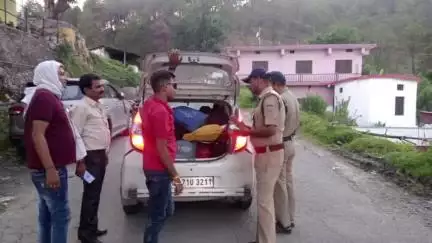 बागेश्वर: पुलिस ने जिले में शांति एवं कानून व्यवस्था बनाए रखने के लिए अपराधिक गतिविधियों पर नियंत्रण हेतु चेकिंग अभियान चलाया