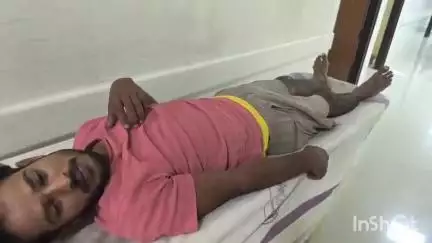 मुशहरी: गोबरसाई के पास कार-मोटरसाइकिल की टक्कर में एक व्यक्ति घायल, स्थानीय लोगों ने अस्पताल पहुंचाया