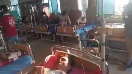 রায়গঞ্জ: পারিবারিক বি,এড কলেজের দখল নিয়ে ভাইয়েদের মধ্যে বচসাকে কেন্দ্র করে সরিয়াবাদে নিগৃহীত ১ ভাই, চাঞ্চল্য এলাকায়
