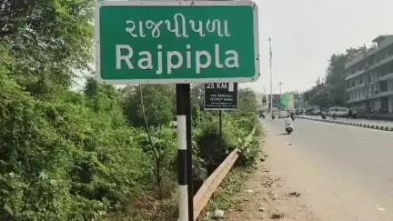 નાંદોદ: નર્મદા જિલ્લાના અલગ અલગ પોલીસ સ્ટેશનમાંથી ₹11,000 નો દેશી દારૂ ઝડપી પાડવા આવ્યો છે