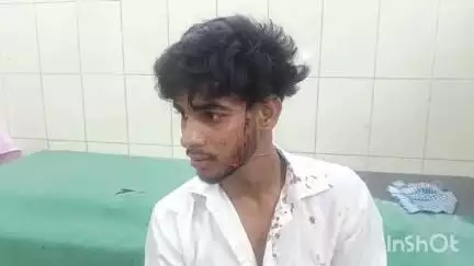 बरेली: बारादरी थाना क्षेत्र के एजाज नगर गोटिया में दबंगों ने युवक पर चाकू से किया हमला, मामले की पुलिस से की गई शिकायत