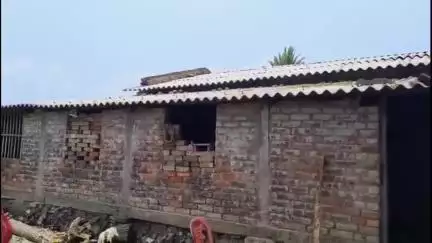 নামখানা: আদিবাসী মহিলাকে জোরপূর্বক ভাবে ধর্ষণের চেষ্টা অভিযোগ প্রতিবেশী যুবকের বিরুদ্ধে বাগডাঙ্গা এলাকার ঘটনা