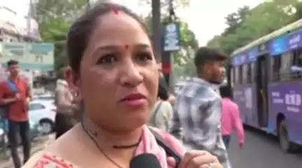 बैरसिया: भोपाल: रेड बसों की कमी से यात्रियों की बढ़ी परेशानी, भेड़-बकरियों की तरह सफर करने को मजबूर जनता