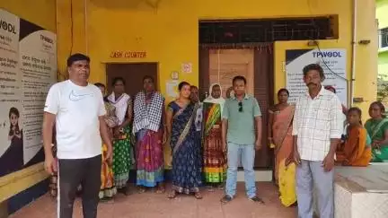 ଗୋବିନ୍ଦପୁର: ରାଏଡିହି ଠାରେ ଟ୍ରାନ୍ସଫର୍ମର ପୋଡ଼ି ୮ ଦିନ ରୁ ବିଦ୍ୟୁତ୍ ସେବା ଠପ୍, ଅନ୍ଧାର ରେ ଗାଆ #jansamasya