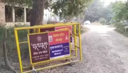 सहजनवा: चरड़ाव गांव के पास जानवर से बचाने के चक्कर में बाइक असंतुलित, सड़क हादसे में युवक की हुई मौत
