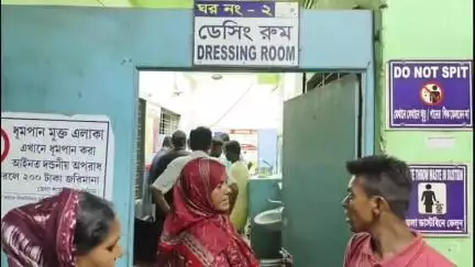 মন্তেশ্বর: শশুরবাড়ি থেকে ফেরার পথে দুর্ঘটনা কামালপুরে