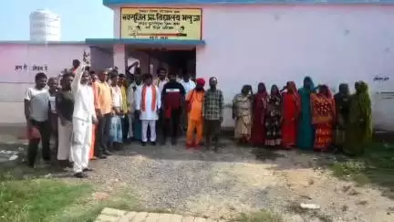 बेलहर विधानसभा में राजेश कुमार पासवान जी के जनसंपर्क अभियान में जनता ने बढ़-चढ़कर भाग लिया और उन्हें समर्थन करने के लिए वचन लिया।
#राजेशकुमारपासवान #बेलहरविधानसभा #जनसंपर्कअभियान #विकास #समर्थन