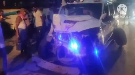 चंडी: जैतीपुर चौराहा पर बस और स्कार्पियो की टक्कर, स्कार्पियो सवार पांच युवक हुए जख्मी