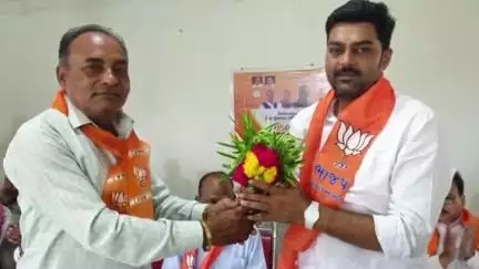 સાગબારા: અંબે વેલી, સેલંબા ખાતે ભારતીય જનતા પાર્ટી સાગબારા મંડલ ની બેઠક યોજાઈ, સાંસદ ઉપસ્થિત.