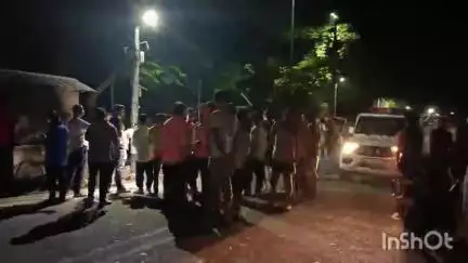 গুৱাহাটী: কটন হোষ্টেল ৰোডত কোনো অসাধু ব্যক্তিয়ে পেলাই গল গো মাংসৰ অৱশিষ্ট, পাণবজাৰ আৰক্ষী তদন্ত অব‍্যাহত