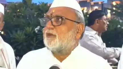 पंढरपूर: विठ्ठलाचे वारकऱ्यांना सुलभ दर्शन मिळण्यासाठी प्रक्षाळ पूजेपर्यंत तुळशी पूजा बंद, पब्लिकच्या बातमीचा इम्पॅक्ट #Jansamasya
