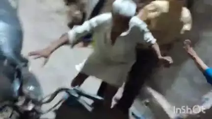 बागपत: रास्ते के विवाद में पक्षों के बीच झड़प, त्रिलोक पक्ष के लोगों ने हरपाल के घर में घुसकर की मारपीट, महिलाओं से की बदसलूकी