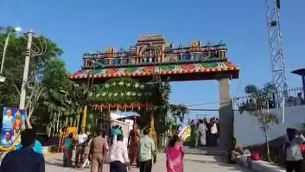 வேலூர்: புது வசூர் பகுதியில் வானுயர நின்ற உலகின் மூன்றாவது உயரமான முருகன் சிலை கும்பாபிஷேகம் விமர்சையாக நடைபெற்றது