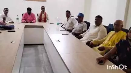 सासाराम: सासाराम के सर्किट हाउस में हम पार्टी के जिला अध्यक्ष ने की बैठक
