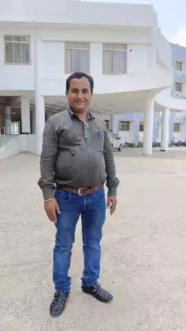 गोड्डा समाहरणालय में अति आवश्यक कार्य हेतु