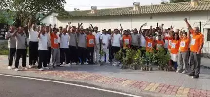 एक समाज श्रेष्ठ समाज संस्था ने पृथ्वी को स्वच्छ एवं हरा भरा रखने के लिए विश्व पर्यावरण दिवस पर भारतीय सेना के जवानों के साथ मिलकर आर्मी कैंट मे फलदार छायादार पौधारोपण कर लोगो को पौधारोपण करने एवं वृक्षों का संरक्षण करने के लिए जागरूक किया