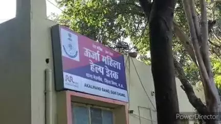 मेहगांव: मेहगांव थाना क्षेत्र के गड़ी गिजुर्रा गांव में पुलिस ने 6 पेटी अवैध शराब के साथ एक आरोपी को पकड़ा